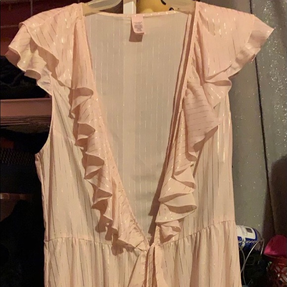 Dress - Picture 1 of 3